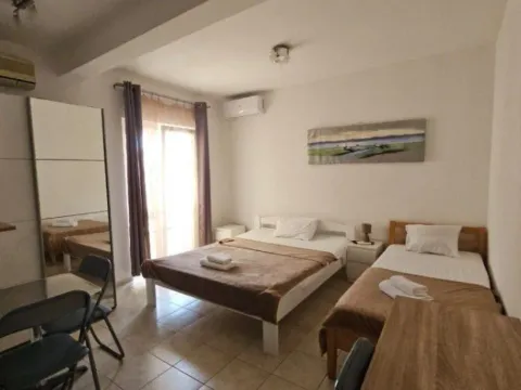 Sale, house, 552m², Šušanj, Bar - image 12