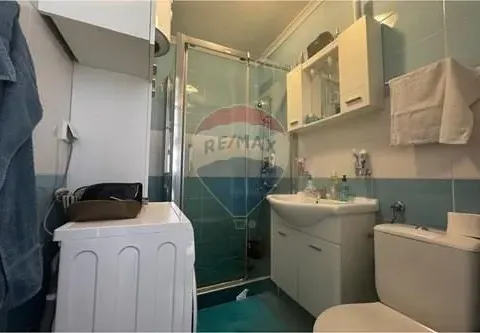 Izdavanje, stan, 65m², Centar, Bar - image 8