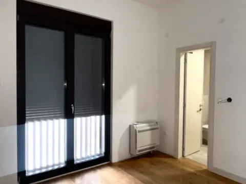 Sale, three bedroom apartment, 139m², Gornja Gorica, Podgorica - image 4