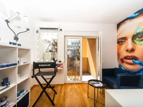 Izdavanje, poslovni prostor, 43m², Tuški Put, Podgorica - image 3