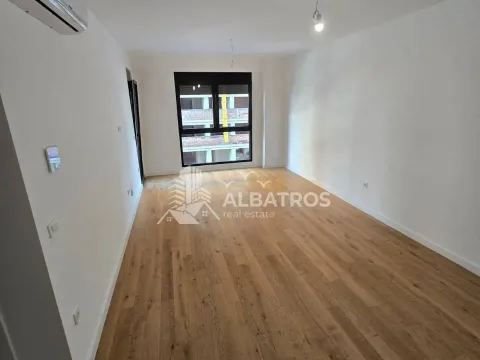 Prodaja, jednosoban stan, 53m², Bar, Crna Gora - image 2