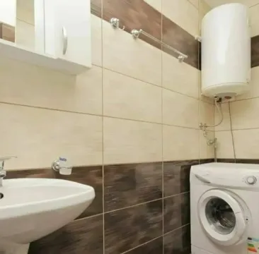 Rent, two bedroom apartment, 60m², City Kvart, Podgorica - image 4