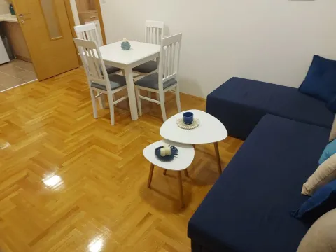 Rent, one bedroom apartment, 45m², Kava, Tivat - image 2