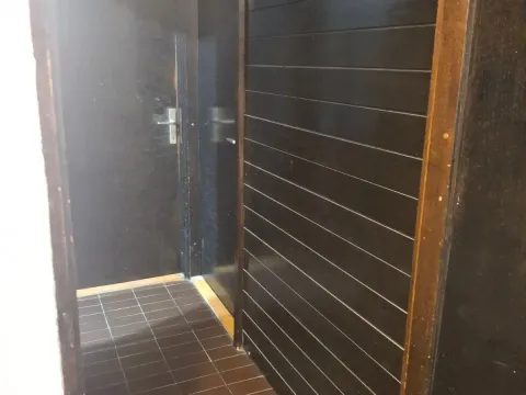 Sale, two bedroom apartment, 77m², Blok 5, Podgorica - image 8