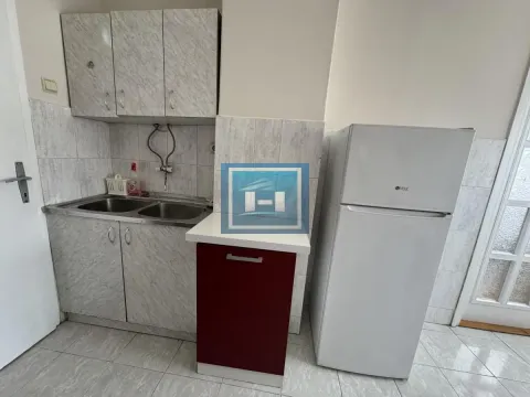 Prodaja, dvosoban stan, 57m², Centar, Ćuprija - image 4
