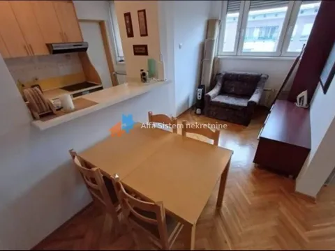 Izdavanje, trosoban stan, 92m², Novi Beograd Sve Podlokacije, Beograd - image 8