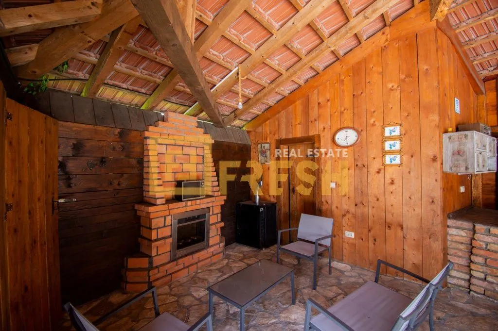 Rent, house, 330m², Zeta, Podgorica