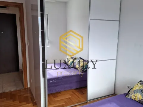 Rent, one bedroom apartment, 50m², Stari Aerodrom, Podgorica - image 4