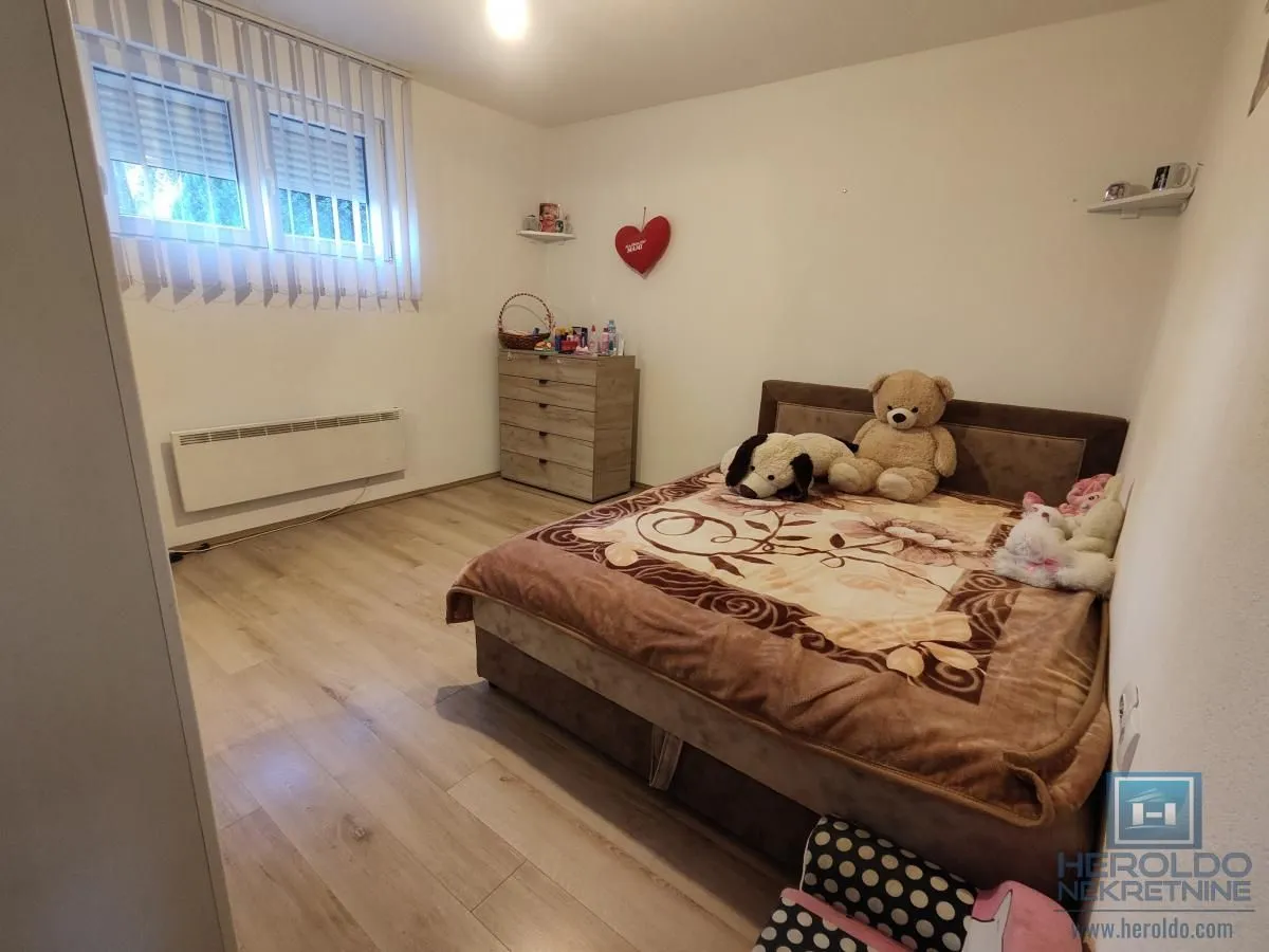 Prodaja, kuća, 270m², Budžino brdo, Jagodina
