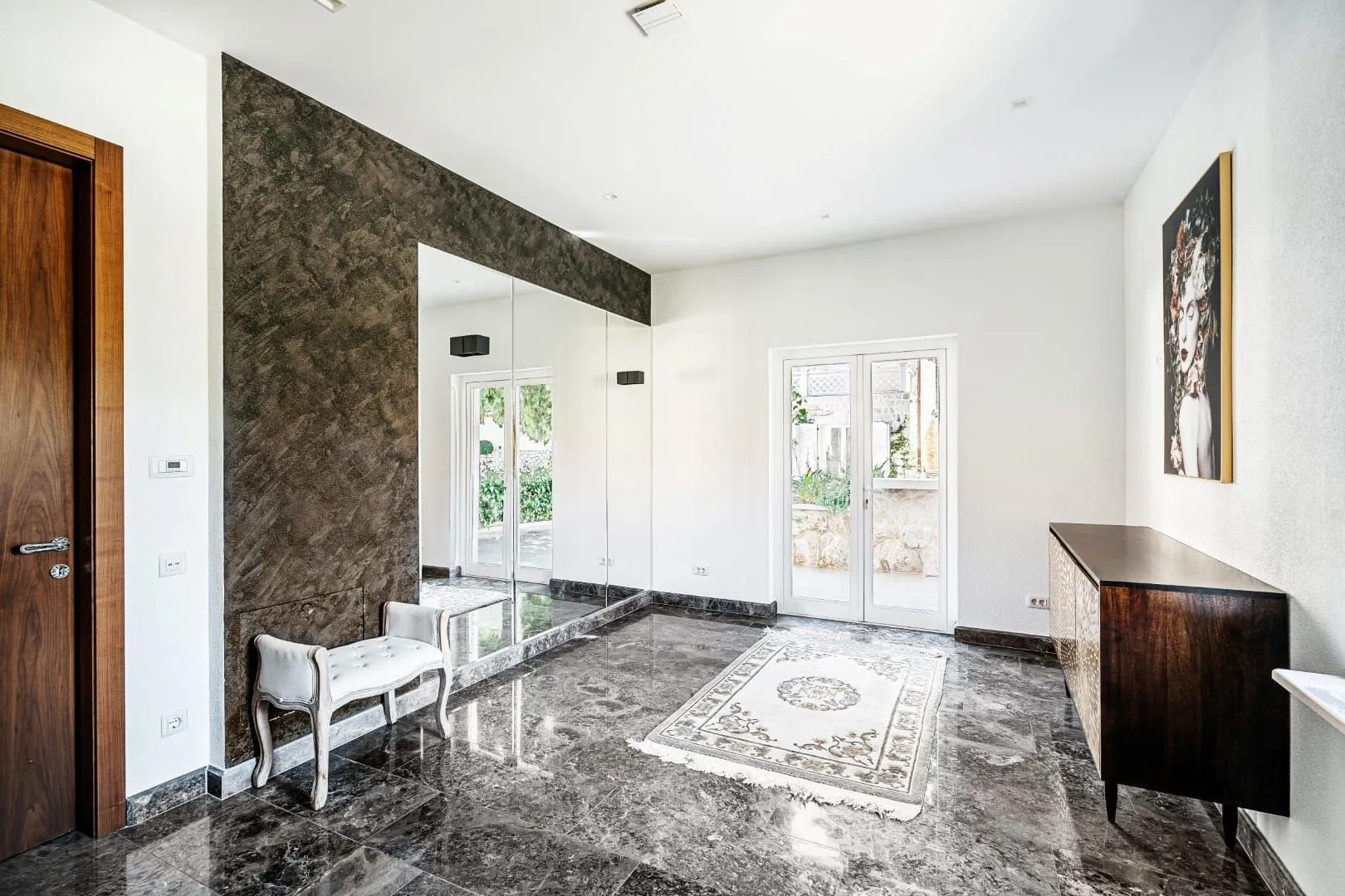 Rent, house, 491m², Ljuta, Kotor