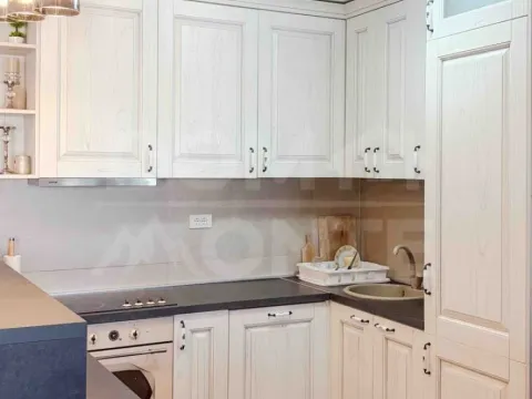 Izdavanje, dvosoban stan, 80m², Tivat, Crna Gora - image 12