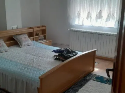 Prodaja, kuća, 280m², Sremska Mitrovica, Srbija - image 9