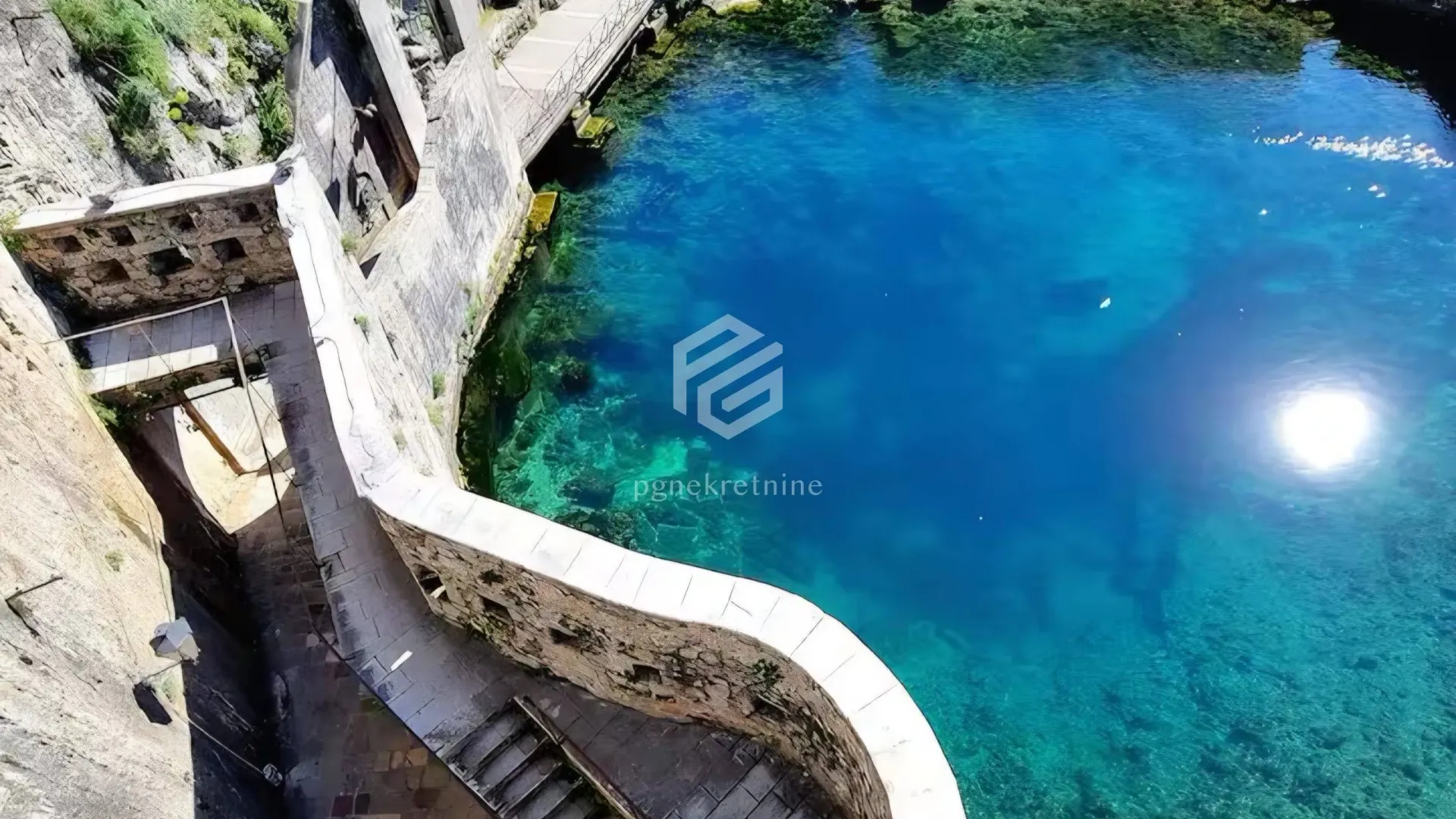Prodaja, jednosoban stan, 34m², Kotor, Crna Gora