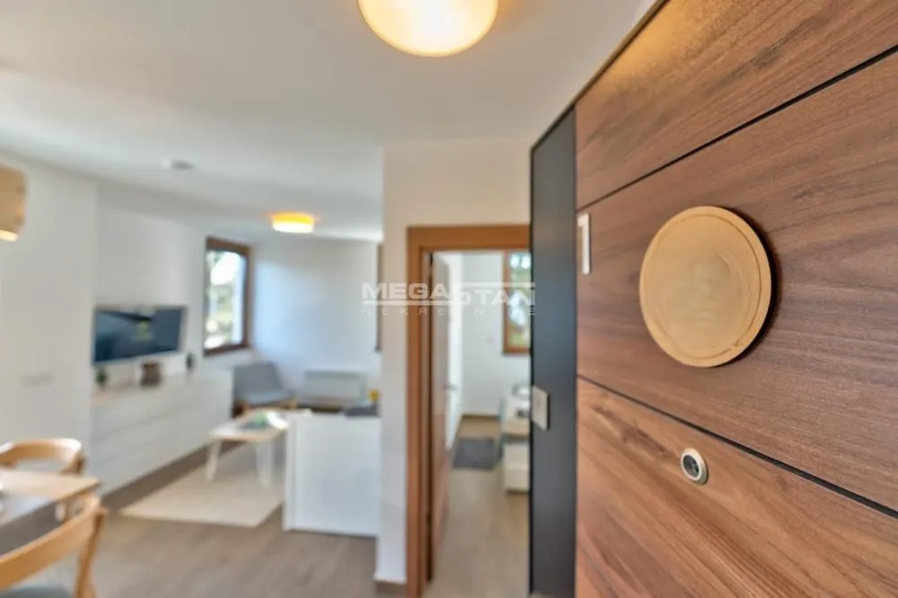Prodaja, jednosoban stan, 35m², Centar, Zlatibor