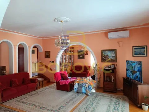 Sale, house, 220m², Sremčica, Beograd - image 3