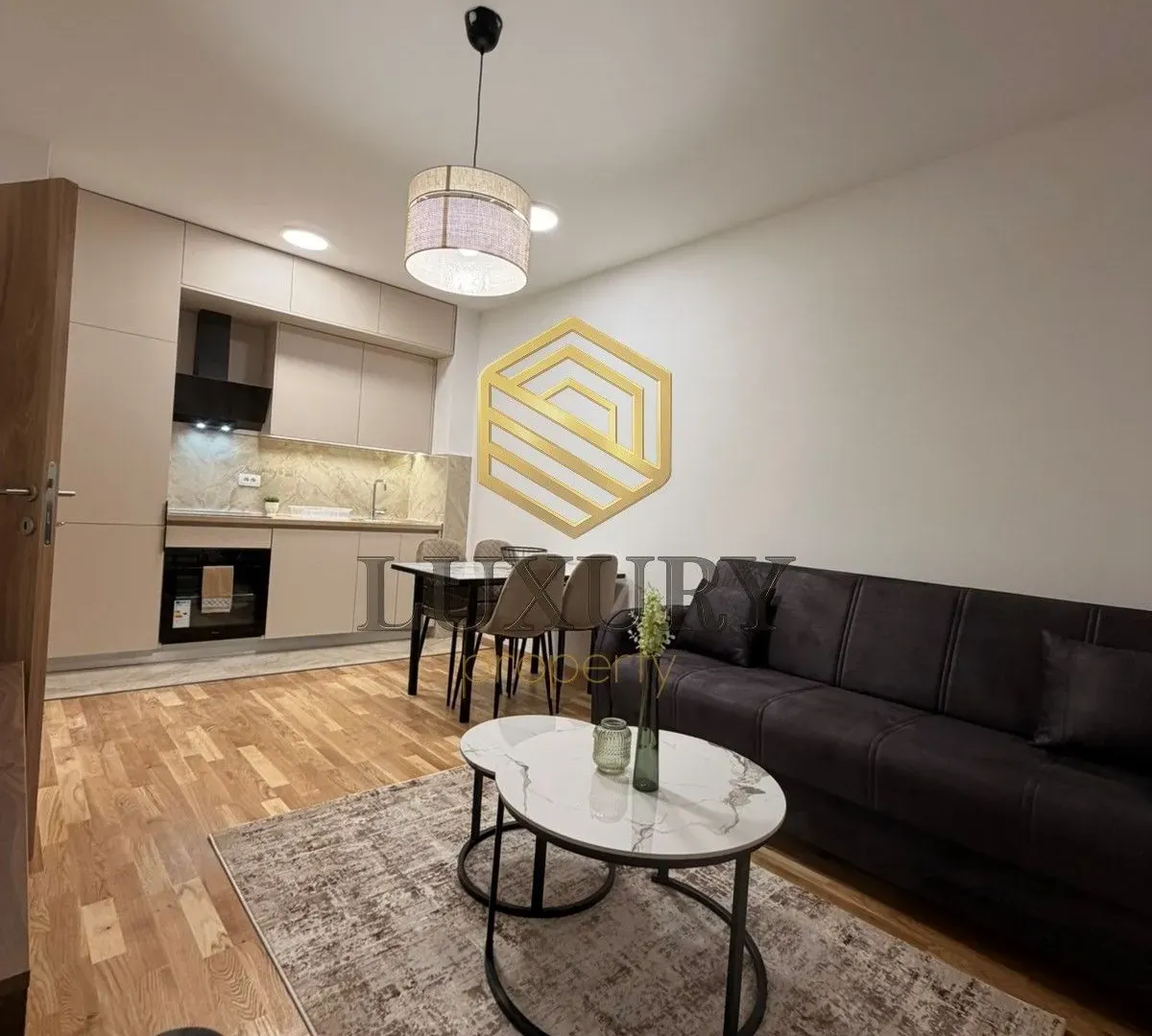 Izdavanje, jednosoban stan, 33m², 1 maj, Podgorica