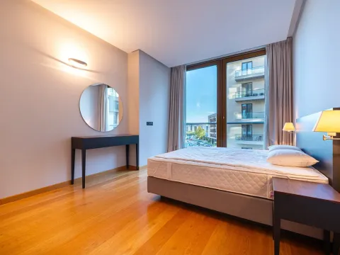 Prodaja, dvosoban stan, 106m², Kod Capital Plaze, Podgorica - image 13