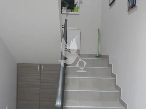 Prodaja, kuća, 220m², Sopot, Beograd - image 18