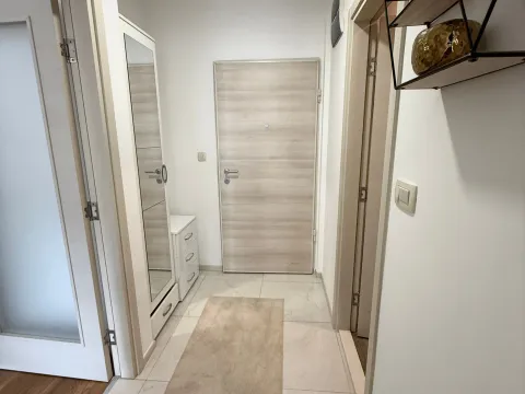 Rent, one bedroom apartment, 45m², Zagorič, Podgorica - image 8