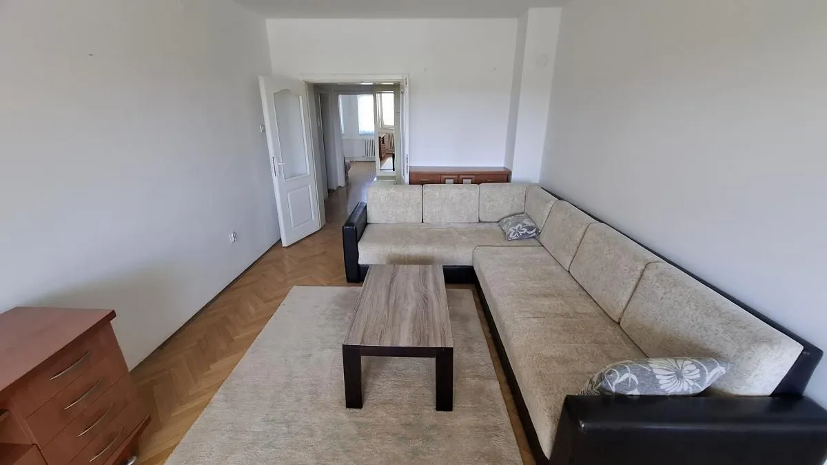 Prodaja, četvorosoban stan, 100m², Centar, Novi Sad
