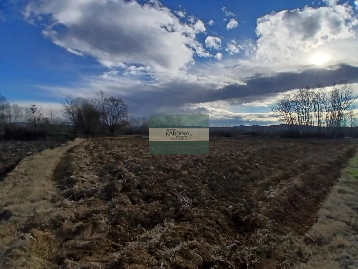 Prodaja, plac, 26939m², Kragujevac, Srbija