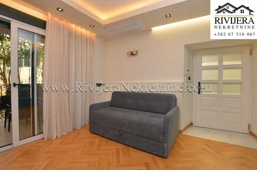 Prodaja, stan, 37m², Centar, Herceg Novi