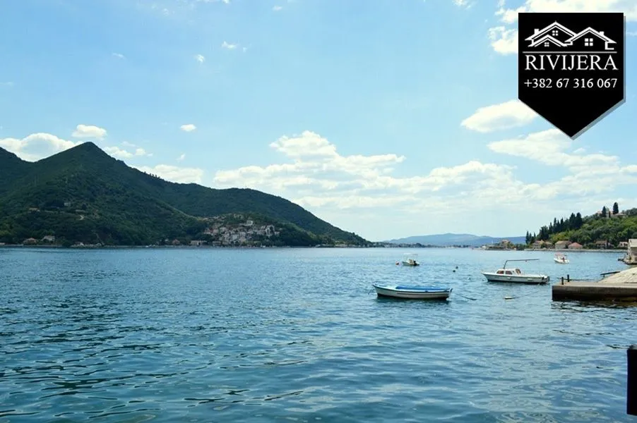 Sale, house, 370m², Kamenari, Herceg Novi