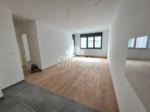 Sale, three bedroom apartment, 70m², Voždovac Sve Podlokacije, Beograd - image 12