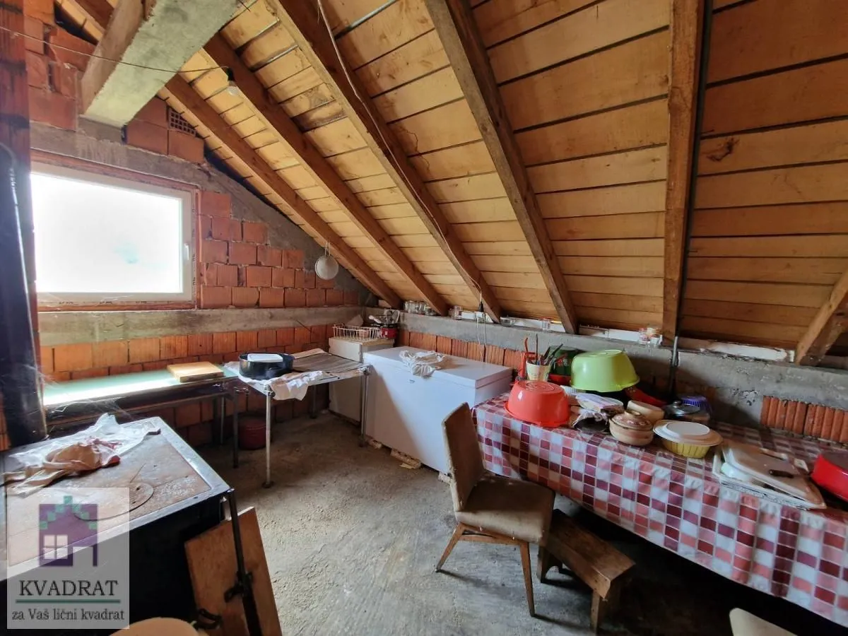 Prodaja, kuća, 300m², Kršna glava, Ub