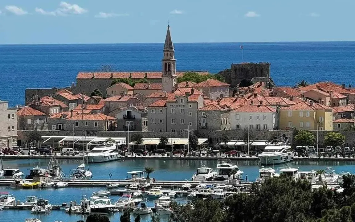 Prodaja, jednosoban stan, 51m², Centar, Budva