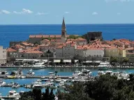 Prodaja, jednosoban stan, 51m², Centar, Budva - image 1