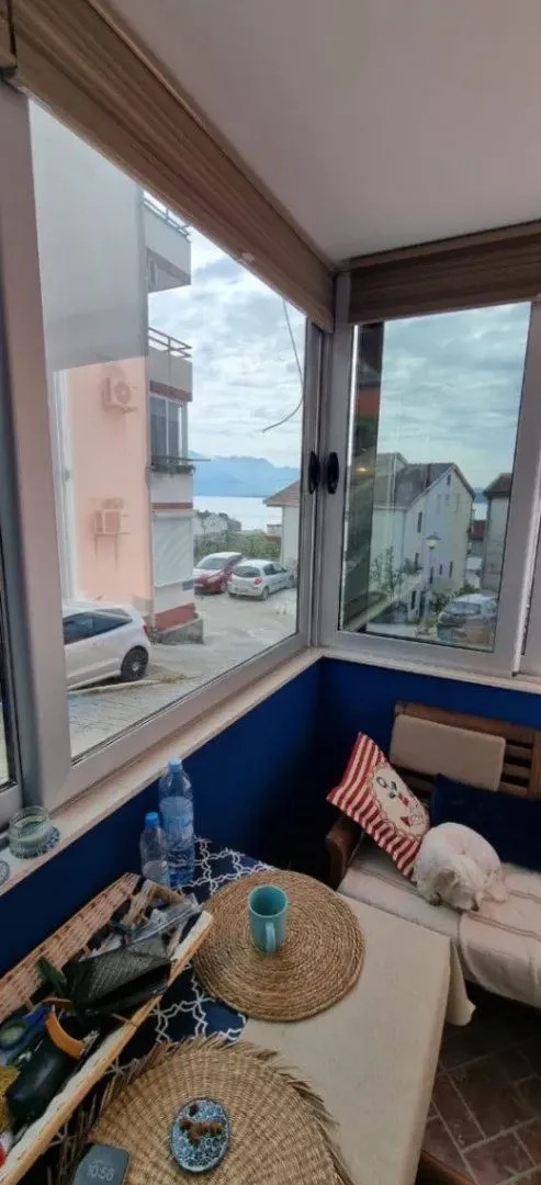 Prodaja, jednosoban stan, 39m², Baošići, Herceg Novi