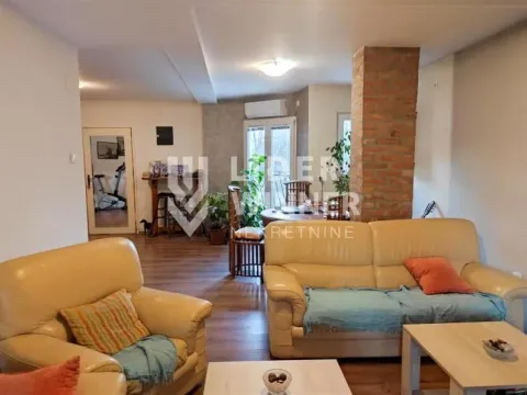 Sale, apartment, 140m², Bulbulder, Zvezdara Sve Podlokacije
