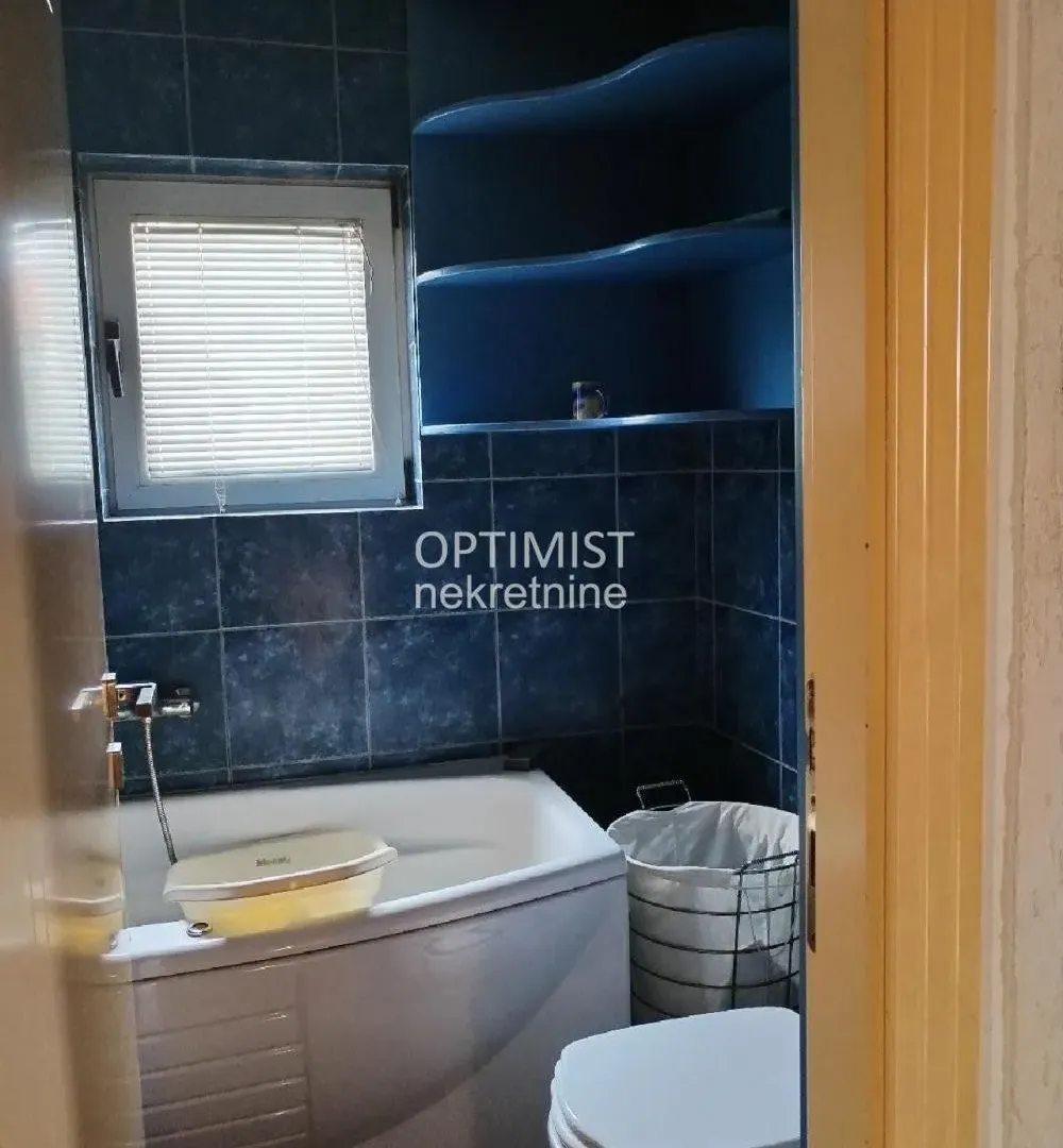 Sale, house, 263m², Ledine, Beograd