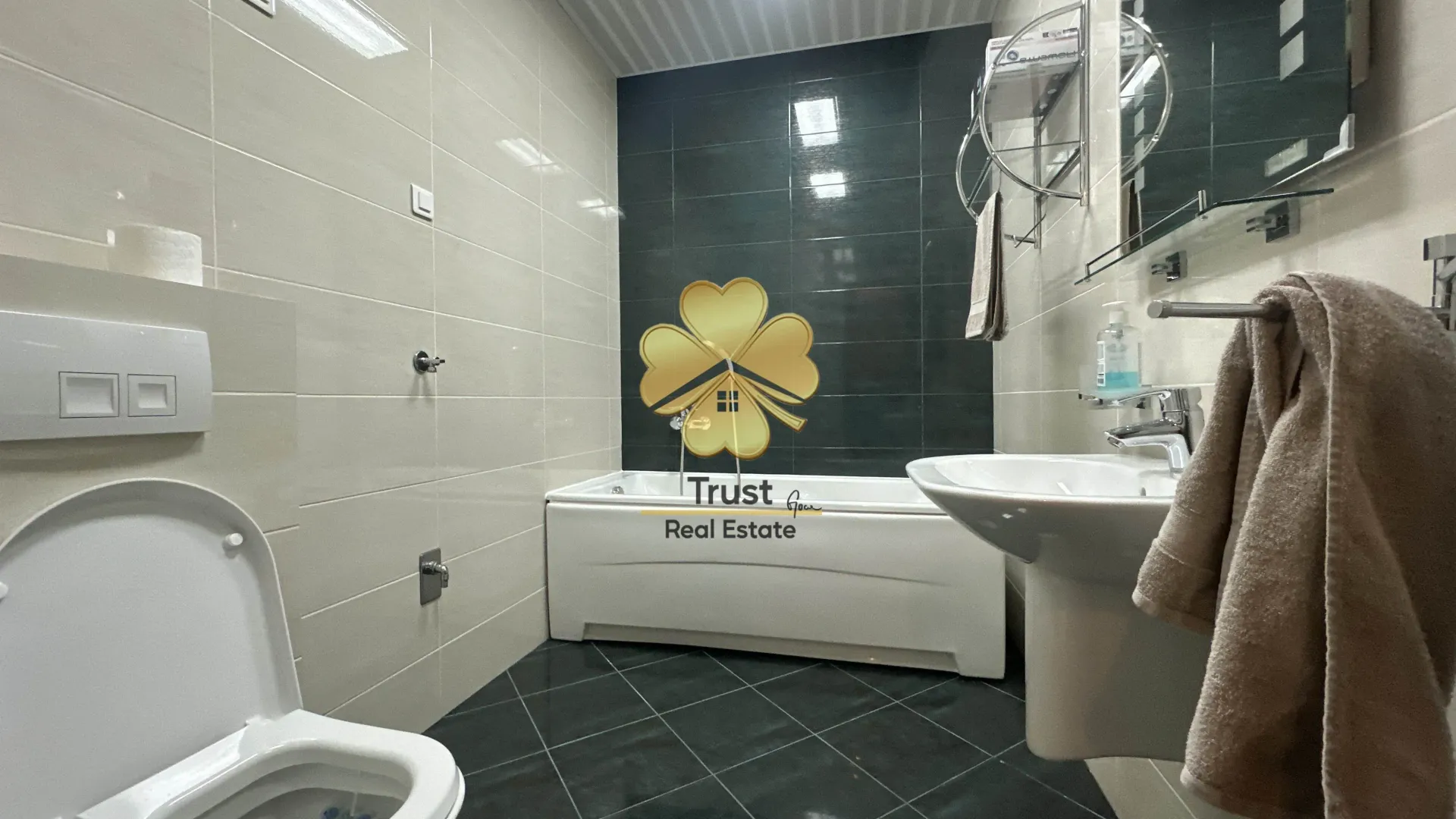 Rent, two bedroom apartment, 125m², Krivi Most, Podgorica