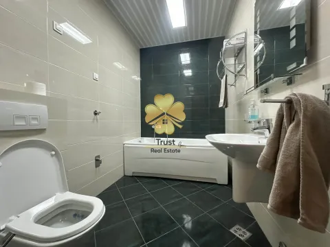 Izdavanje, dvosoban stan, 125m², Krivi Most, Podgorica - image 13