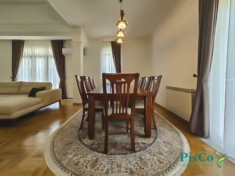 Izdavanje, kuća, 280m², Zabjelo, Podgorica - image 12