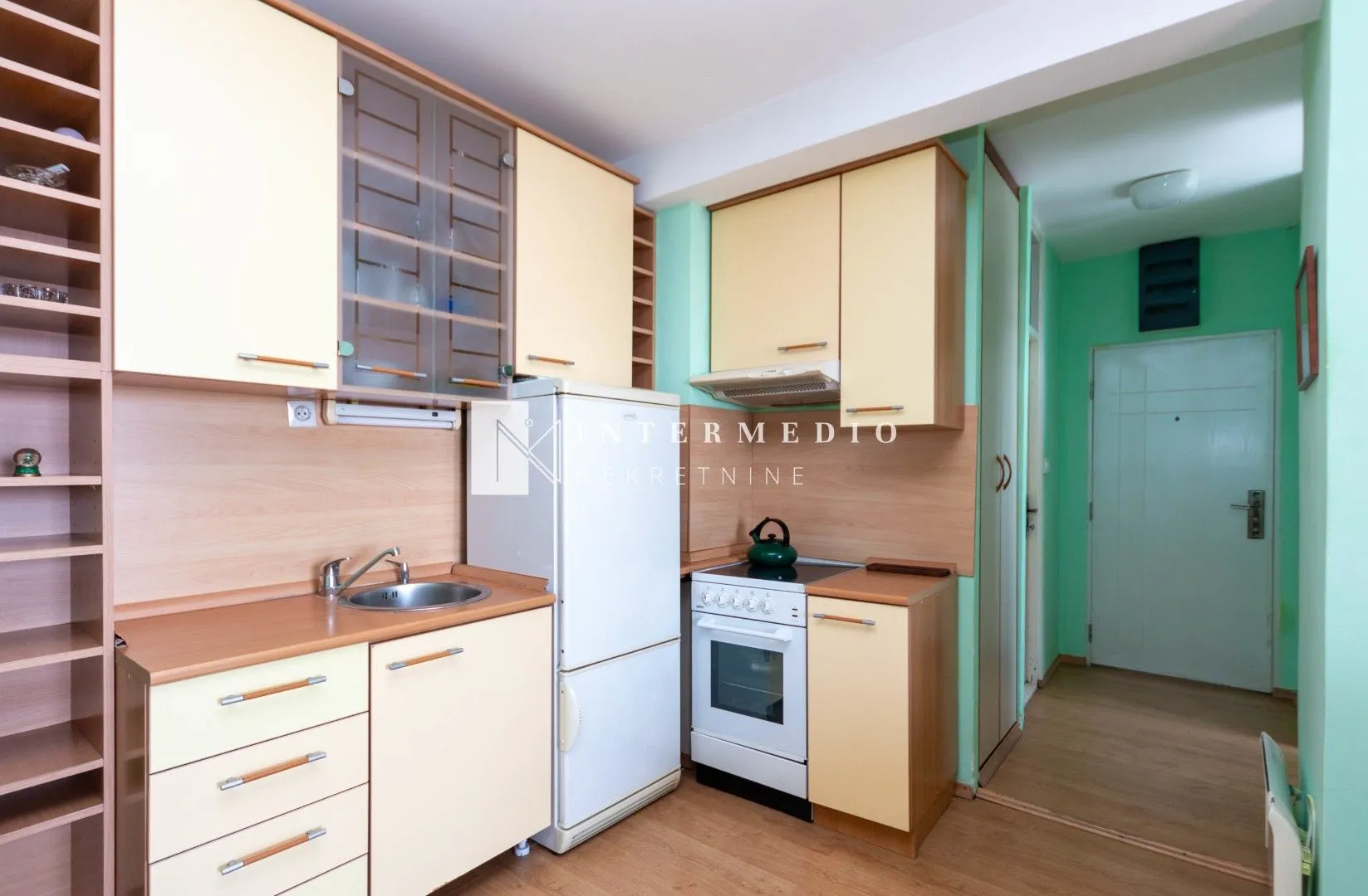Prodaja, jednosoban stan, 38m², Centar, Herceg Novi