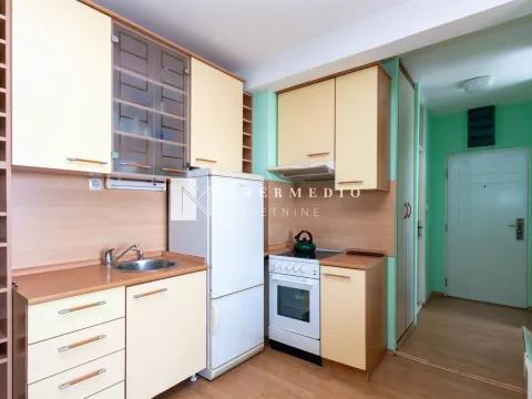 Prodaja, jednosoban stan, 38m², Centar, Herceg Novi - image 6