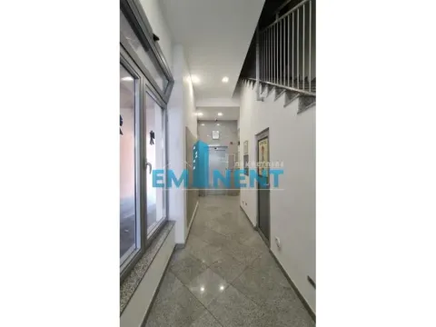 Izdavanje, dvosoban stan, 40m², Čubura, Beograd - image 13