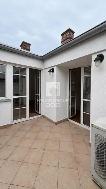 Prodaja, stan, 175m², Zemun Centar, Zemun Sve Podlokacije