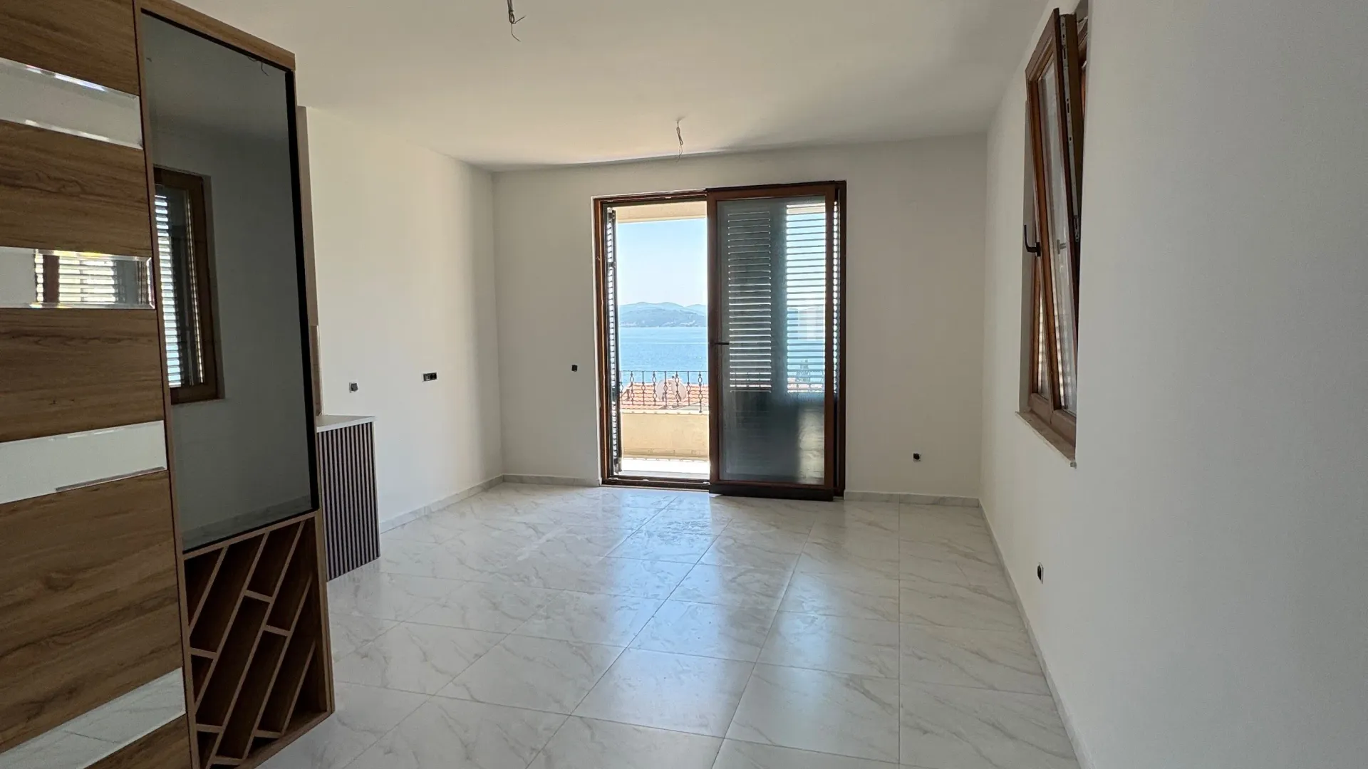Prodaja, trosoban stan, 105m², Bijela, Herceg Novi