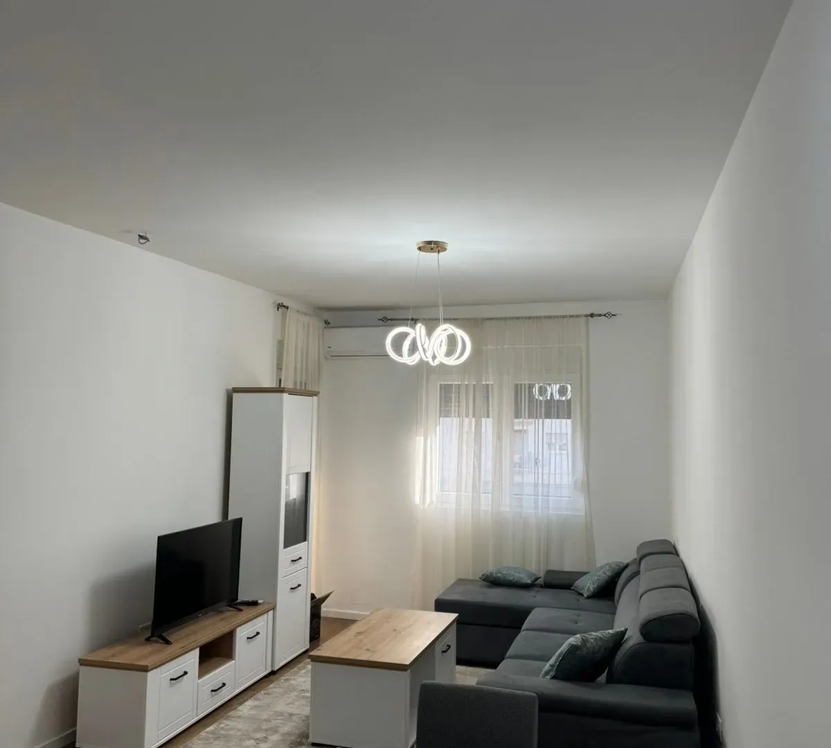 Rent, one bedroom apartment, 45m², Pobrežje, Podgorica