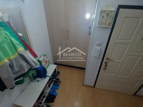 Sale, one bedroom apartment, 52m², Kalenić Pijaca, Vračar Sve Podlokacije - image 9