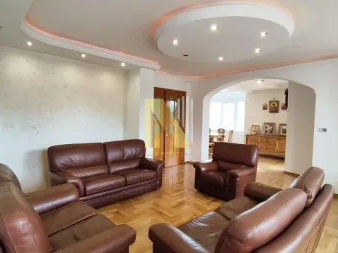 Izdavanje, kuća, 220m², Veternik, Novi Sad Sve Podlokacije - image 31