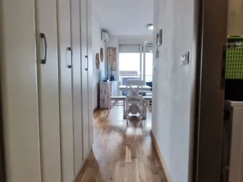 Sale, one bedroom apartment, 35m², Centar, Budva - image 8