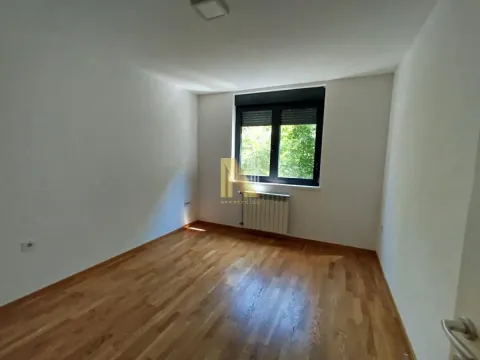 Izdavanje, dvosoban stan, 61m², Socijalno, Novi Sad Sve Podlokacije - image 12