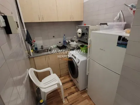 Izdavanje, poslovni prostor, 136m², Banovo Brdo, Beograd - image 4