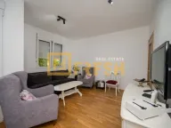 Izdavanje, dvosoban stan, 60m², Blok 6, Podgorica - image 1