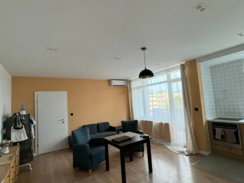 Izdavanje, jednosoban stan, 59m², Preko Morače, Podgorica